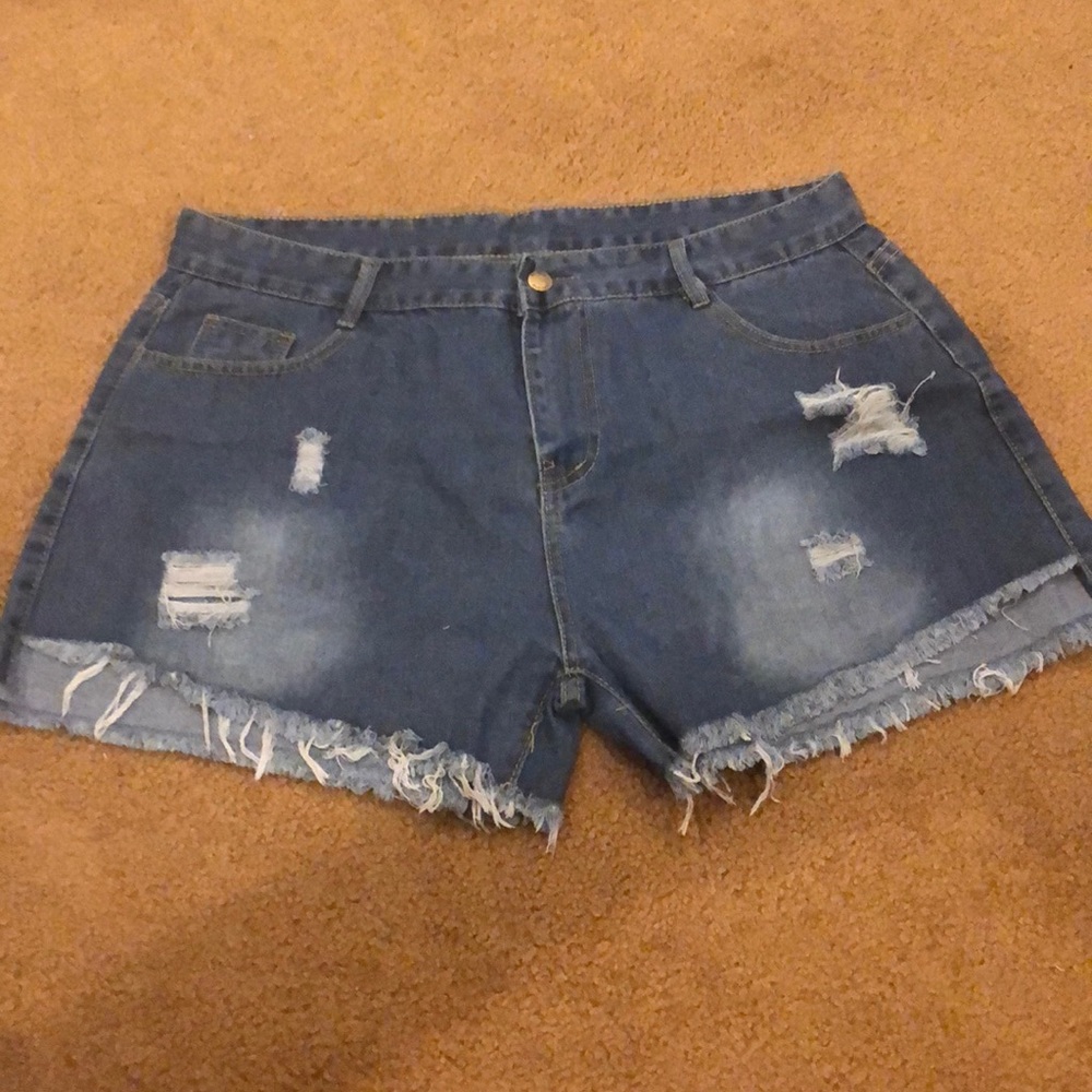 Dark wash ripped denim shorts